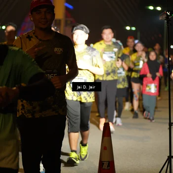 Runner Photo 6103676