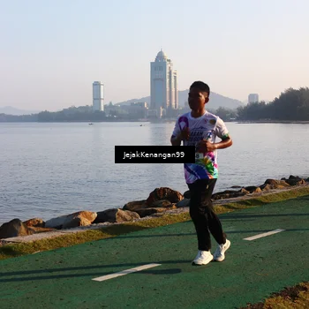 Runner Photo 6103679