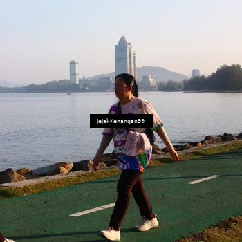Runner Photo 6103682