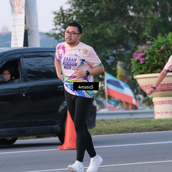 Runner Photo 6103684