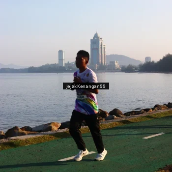 Runner Photo 6103694