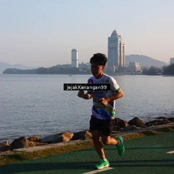 Runner Photo 6103707