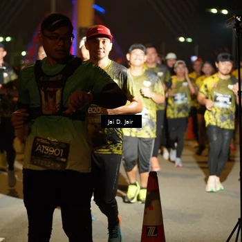 Runner Photo 6103713