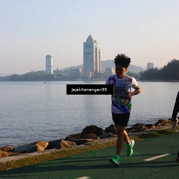 Runner Photo 6103720