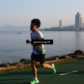 Runner Photo 6103730