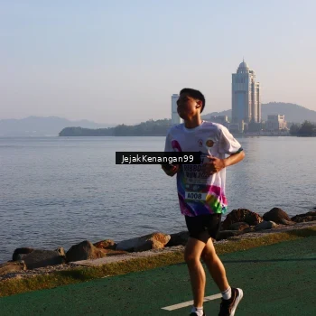Runner Photo 6103772