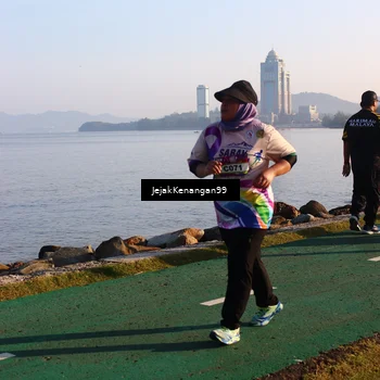 Runner Photo 6103795
