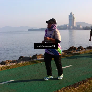 Runner Photo 6103805
