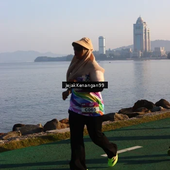 Runner Photo 6103817