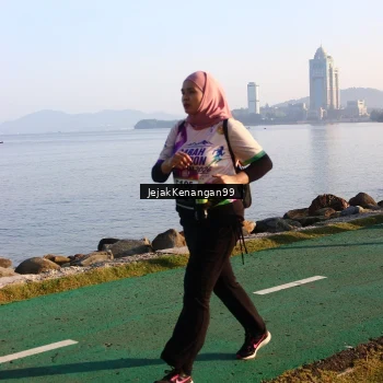 Runner Photo 6103866