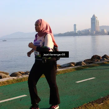 Runner Photo 6103886