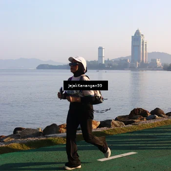 Runner Photo 6103903