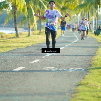 Runner Photo 6103925