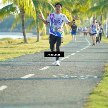 Runner Photo 6103944