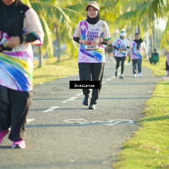 Runner Photo 6104055