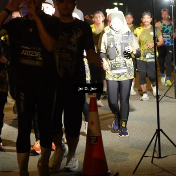 Runner Photo 6104100