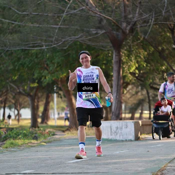 Runner Photo 6104101