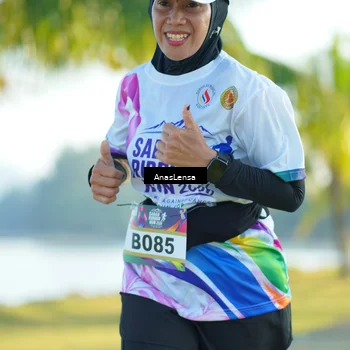 Runner Photo 6104109