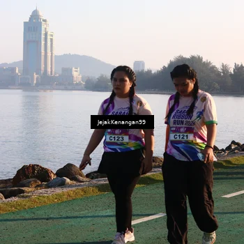 Runner Photo 6104182