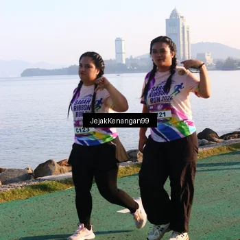 Runner Photo 6104211