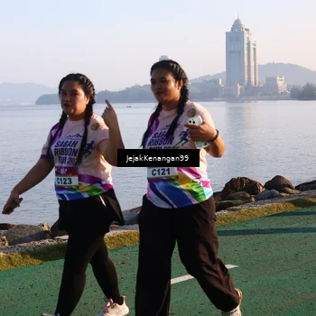 Runner Photo 6104218