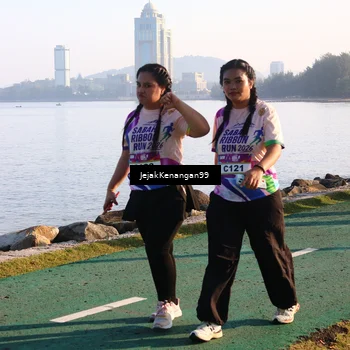 Runner Photo 6104225