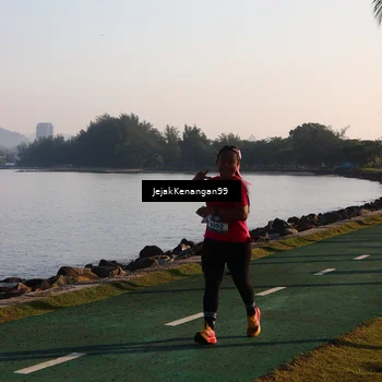 Runner Photo 6104361