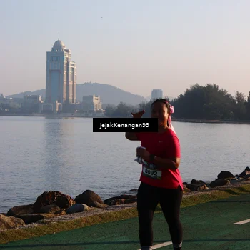 Runner Photo 6104368