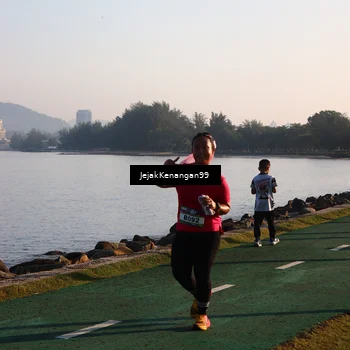 Runner Photo 6104370
