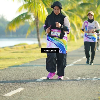 Runner Photo 6104373