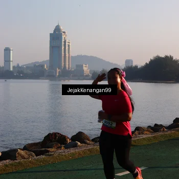 Runner Photo 6104405