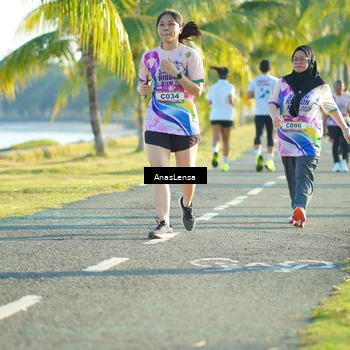 Runner Photo 6104419