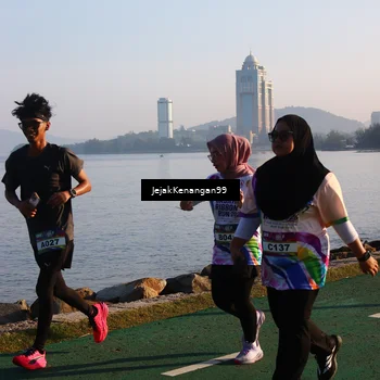 Runner Photo 6104451