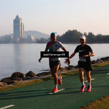 Runner Photo 6104493