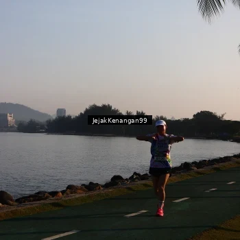Runner Photo 6104595