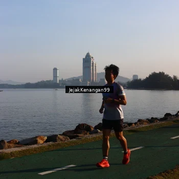 Runner Photo 6104864