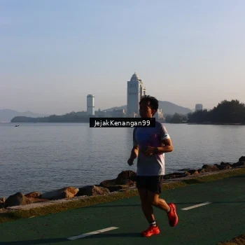 Runner Photo 6104879