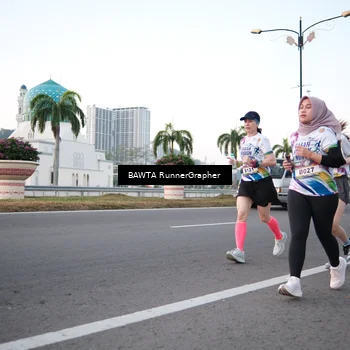 Runner Photo 6104942