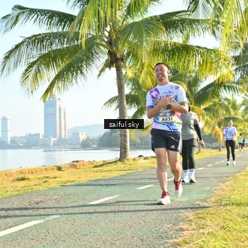 Runner Photo 6105010