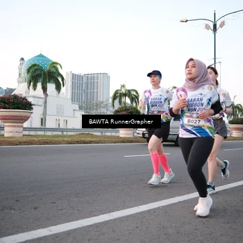 Runner Photo 6105030