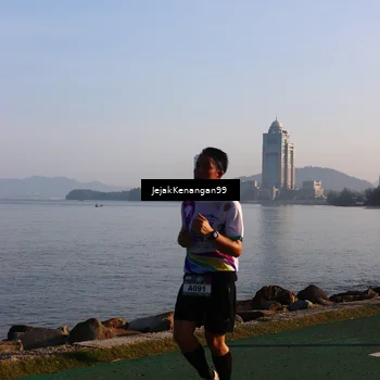 Runner Photo 6105031