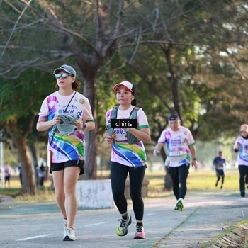Runner Photo 6105073