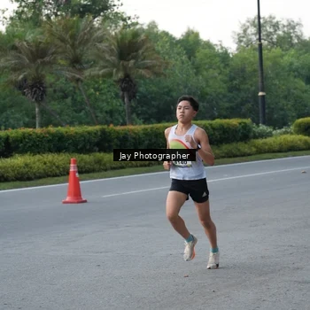 Runner Photo 6105096