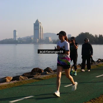 Runner Photo 6105125