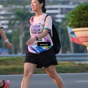 Runner Photo 6105136