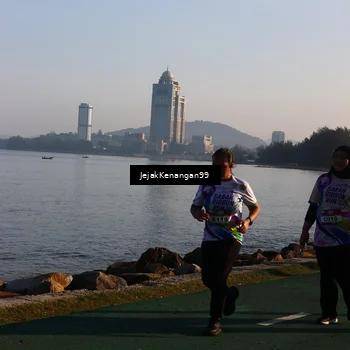 Runner Photo 6105166