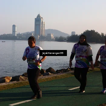 Runner Photo 6105180