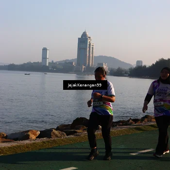 Runner Photo 6105189