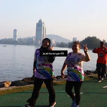 Runner Photo 6105231