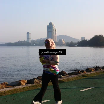 Runner Photo 6105285